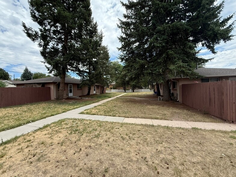 More Photos Of 3014 N Institute St, Colorado Springs Apartments For Sale