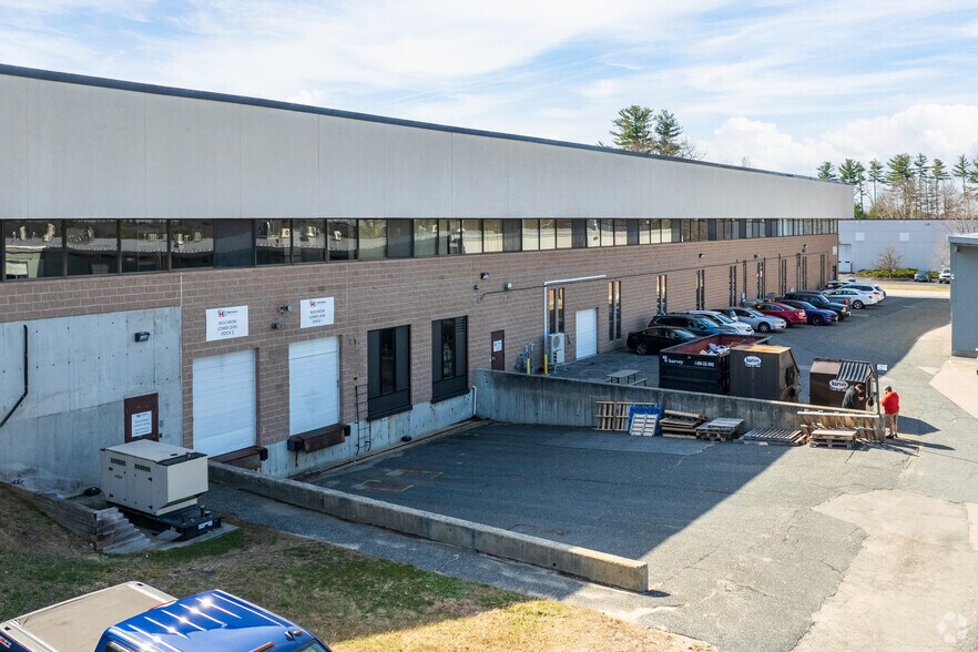 More Photos Of 84 October Hill Rd, Holliston Flex For Lease