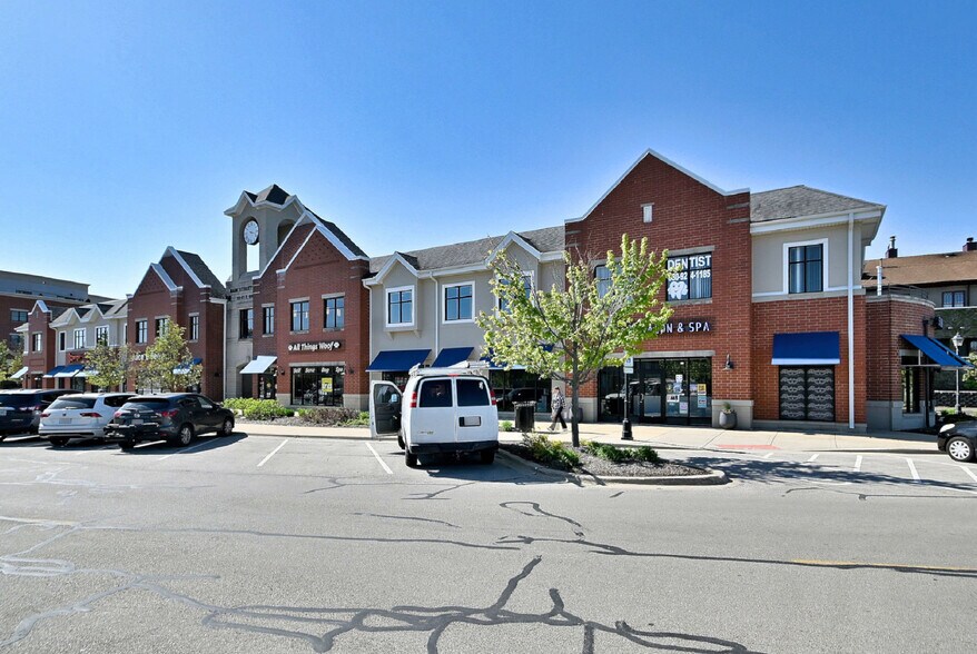 More Photos Of 25-41 E Main St, Roselle Service Station For Sale