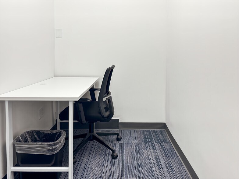 More Photos Of 2323 Grand Ave, Des Moines Coworking Space