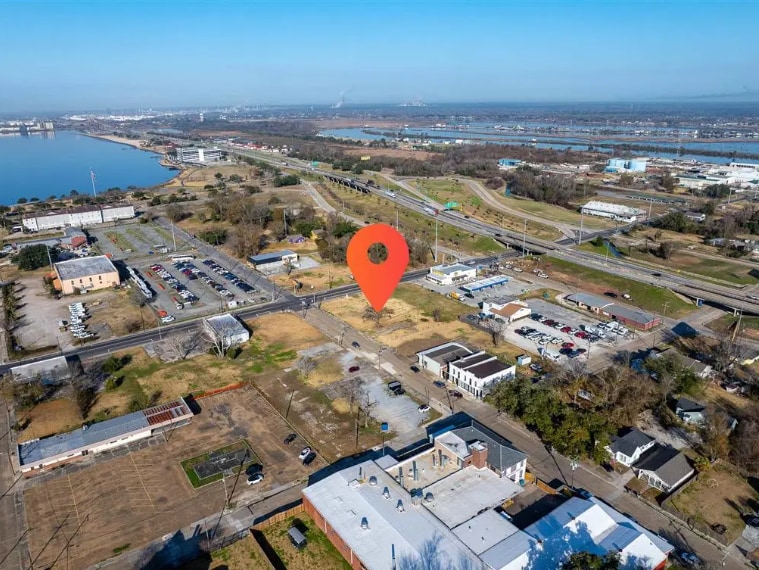 More Photos Of 0 Ryan St, Lake Charles Land For Sale