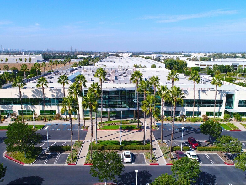 Primary Photo Of 58 Discovery, Irvine Research And Development For Lease