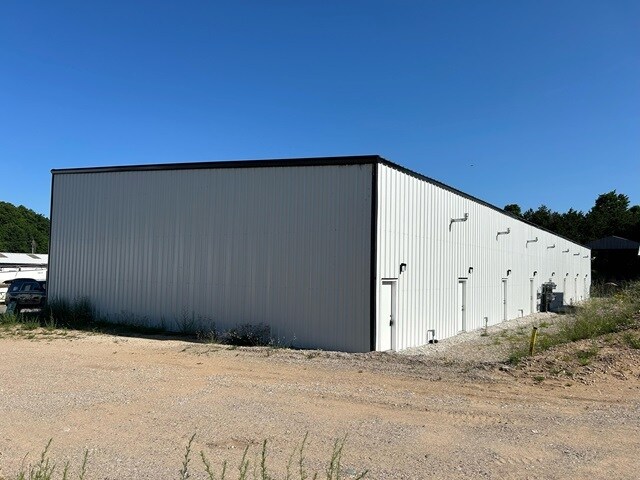 More Photos Of 8597 Bingham Rd, Traverse City Warehouse For Sale