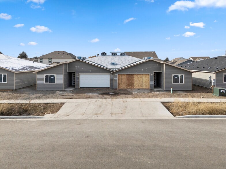 More Photos Of 1715 N Selkirk Rd, Spokane Valley Apartments For Sale