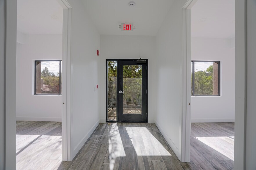 More Photos Of 1577 Plaza West Dr, Prescott Office For Lease