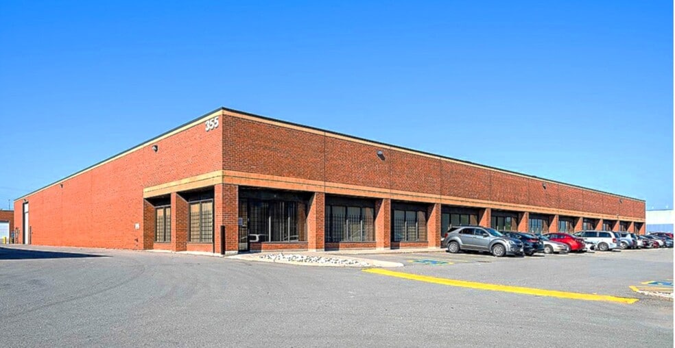 More Photos Of 335 Admiral Blvd, Mississauga Unknown For Lease