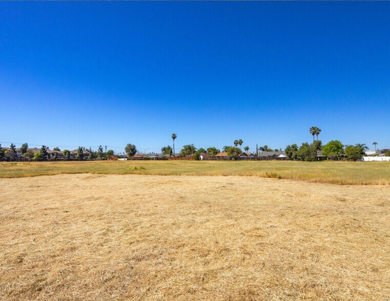 More Photos Of 13989 Moreno Rose Pl, Moreno Valley Land For Sale