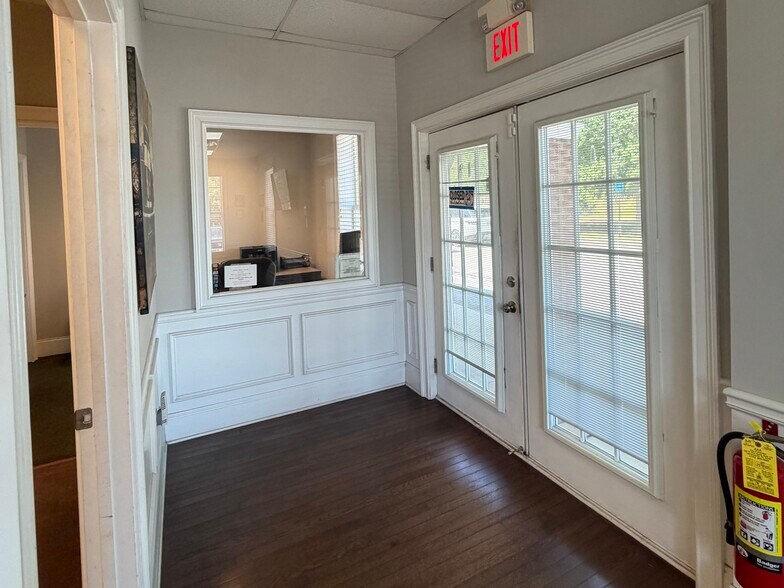 More Photos Of 904 Atlanta Hwy, Buford Warehouse For Sale