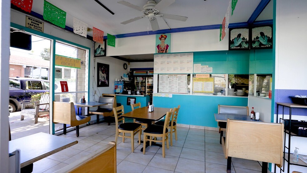 More Photos Of 801 Glenneyre St, Laguna Beach Office For Sale