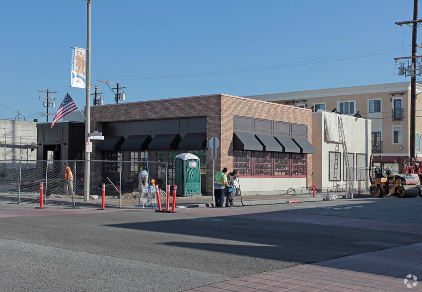 More Photos Of 16922 Bellflower Blvd, Bellflower Restaurant For Sale