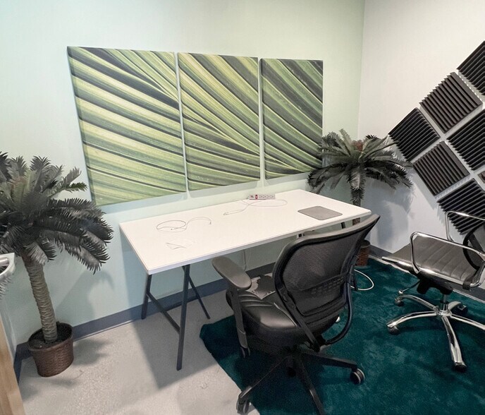 More Photos Of 7300 Biscayne Blvd, Miami Loft Creative Space For Lease