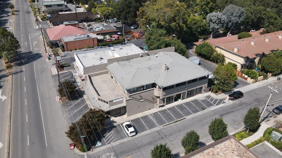 More Photos Of 1800 El Camino Real, Menlo Park Office For Lease