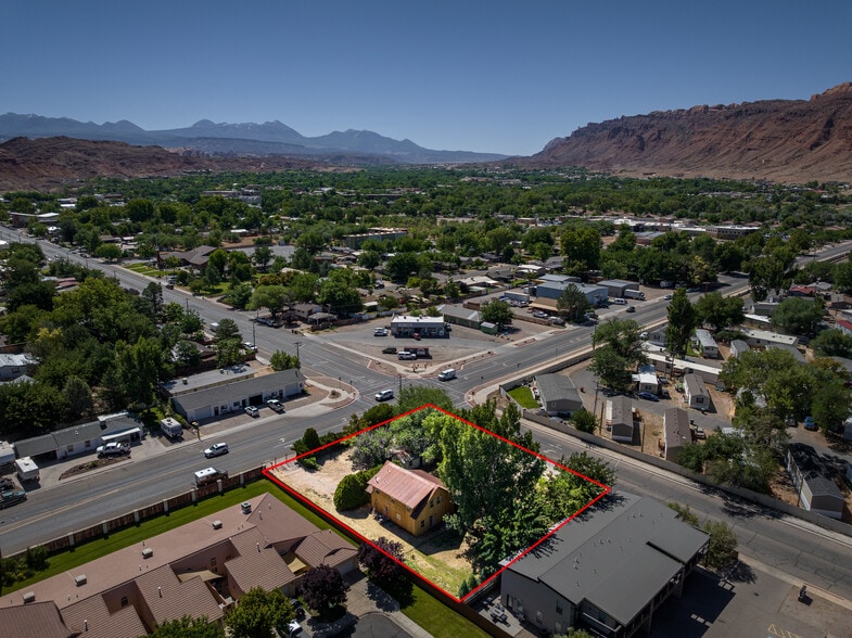 More Photos Of 411 N 500 W, Moab General Retail For Sale