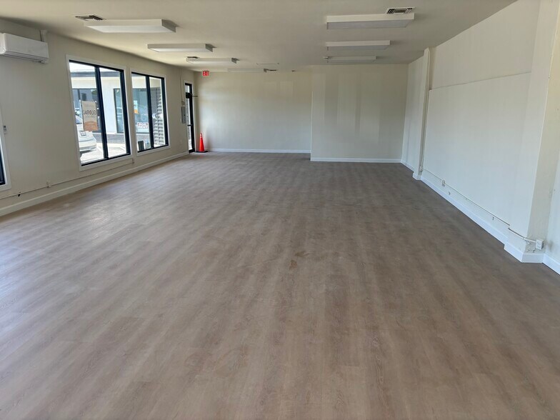 More Photos Of 481 S Bascom Ave, San Jose Storefront Retail Office For Lease