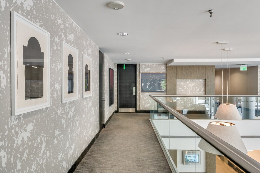 More Photos Of 2626 Cole Ave, Dallas Office Residential For Lease