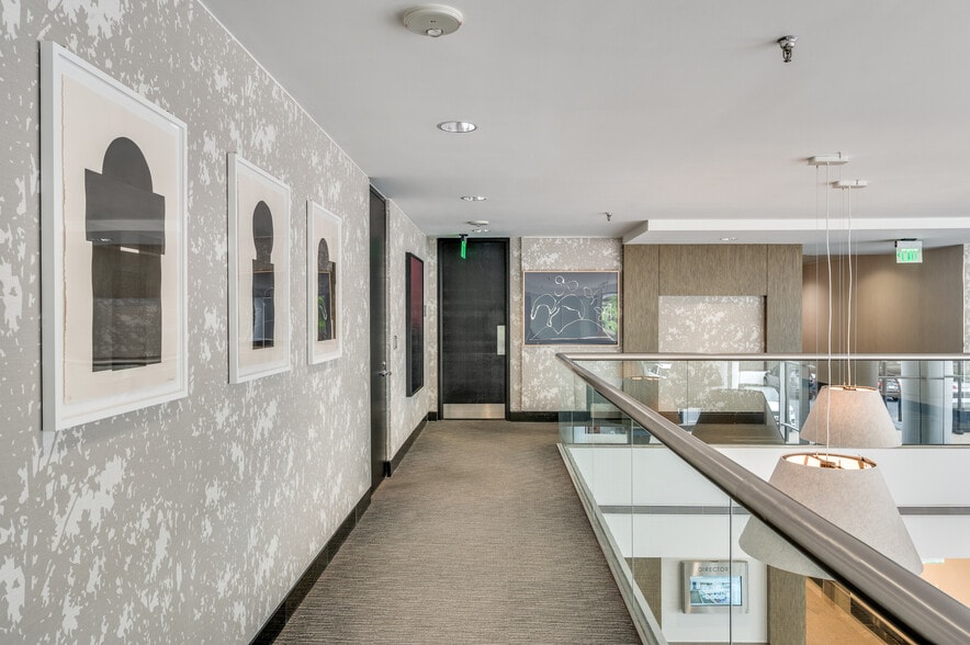 More Photos Of 2626 Cole Ave, Dallas Office Residential For Lease