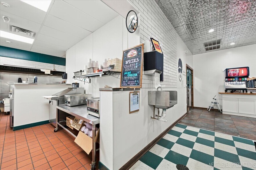 More Photos Of 227 W Wilson St, Batavia Restaurant For Sale