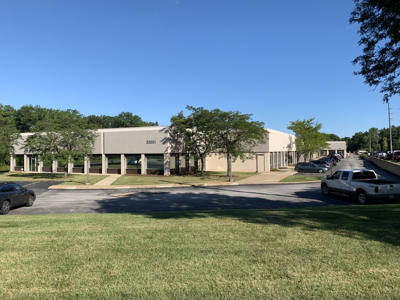 More Photos Of 33801 Curtis Blvd, Eastlake Unknown For Lease