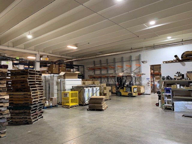 More Photos Of 8296 Commerce Pky, Chippewa Falls Warehouse For Lease