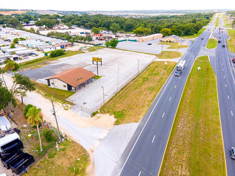 More Photos Of 17720 US Highway 27, Clermont Warehouse For Lease