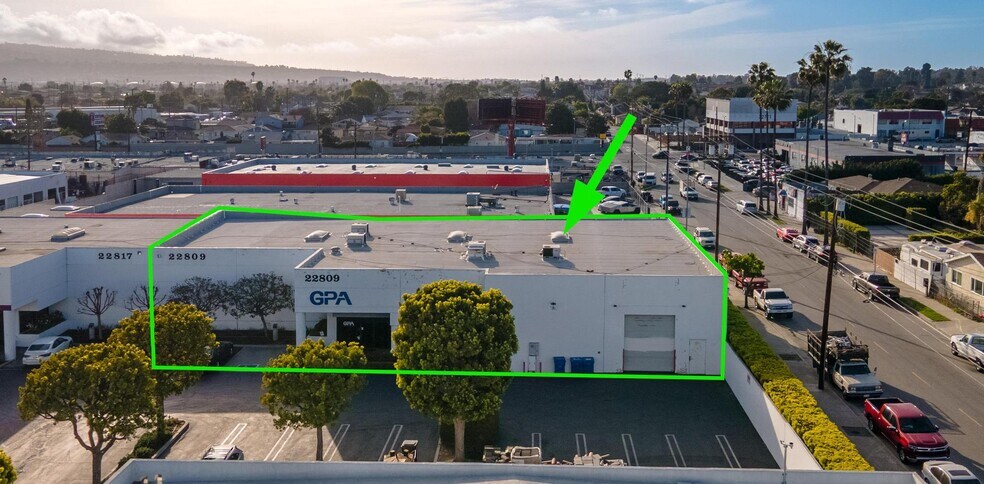 More Photos Of 22809 Lockness Ave, Torrance Warehouse For Sale