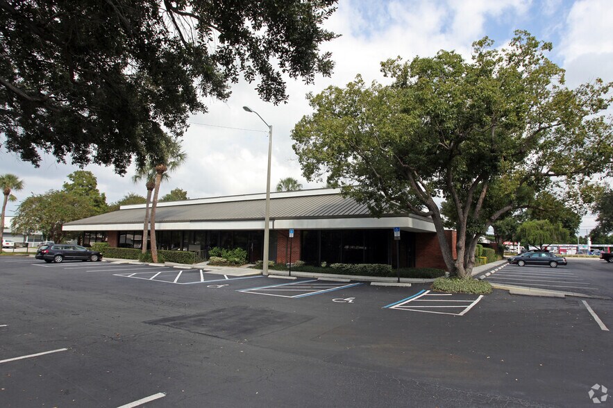 More Photos Of 5666 Seminole Blvd, Seminole Office For Sale