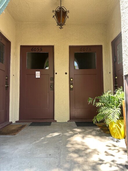 More Photos Of 603-607 1/2 N. Bronson Av, Los Angeles Apartments For Sale