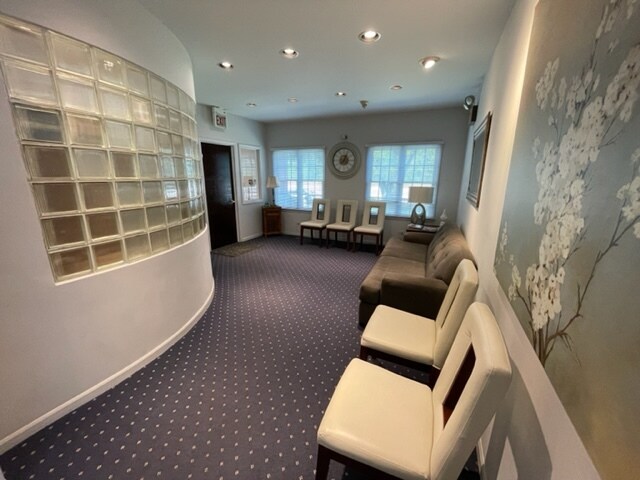 More Photos Of 2093 Rand Rd, Des Plaines Office For Lease