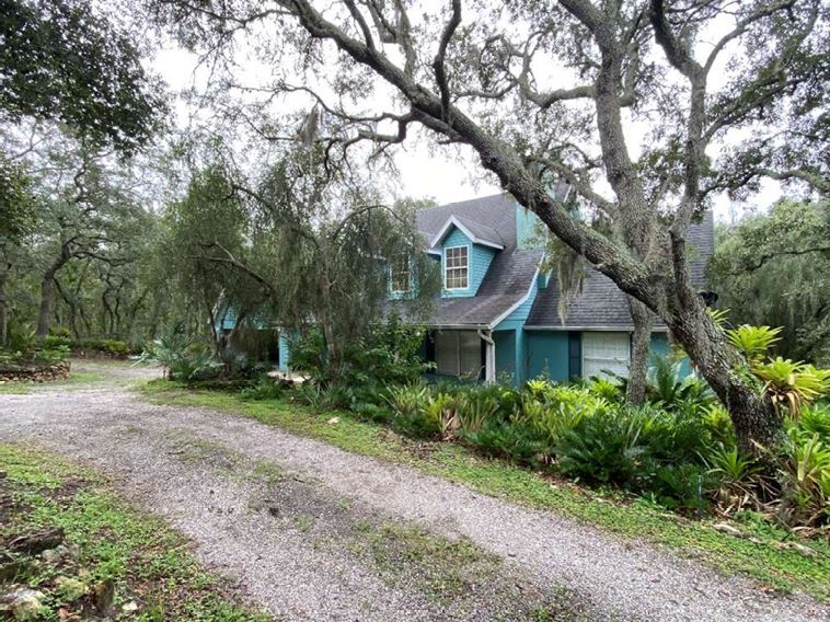 More Photos Of 17936 W Phil C Peters Rd, Winter Garden Garden Center For Sale