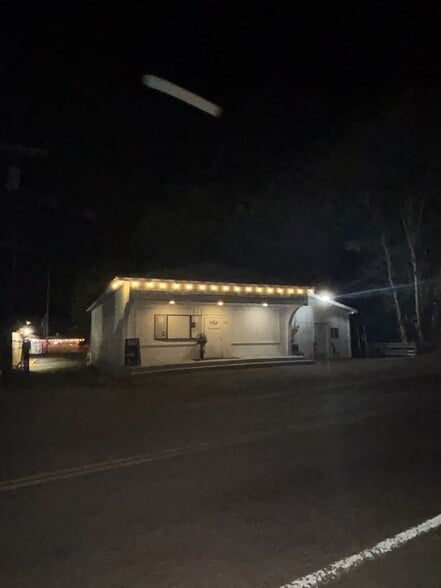 More Photos Of 216 Silverbrook Rd, Randle Self Storage For Sale