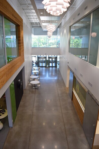 More Photos Of 355 Ledgelawn Dr, Conway Office For Lease