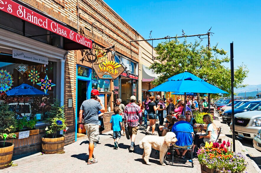 More Photos Of 10010 Church St, Truckee Office Residential For Sale