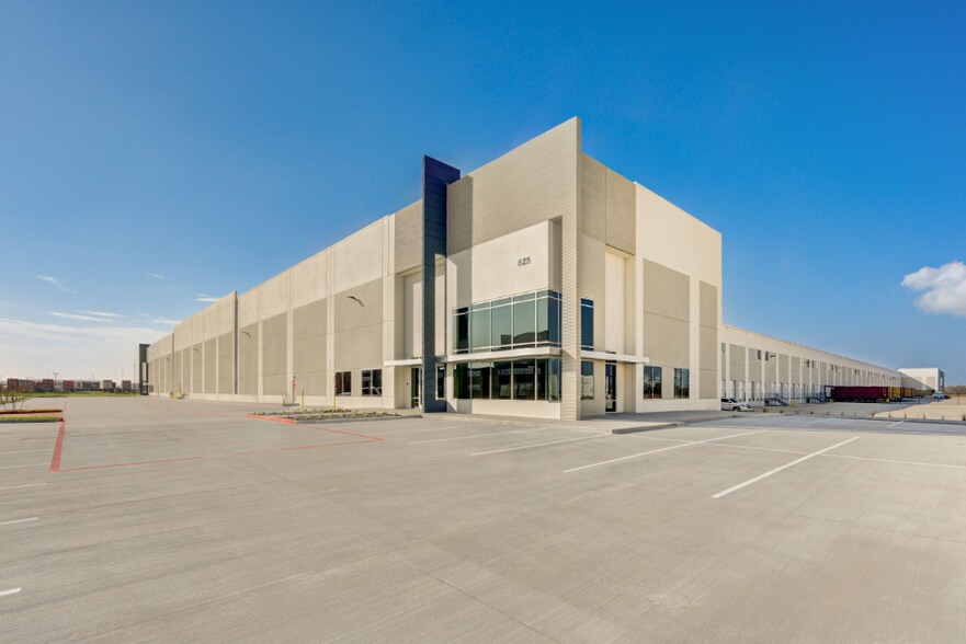 Primary Photo Of 625 Independence Pky, Deer Park Distribution For Lease