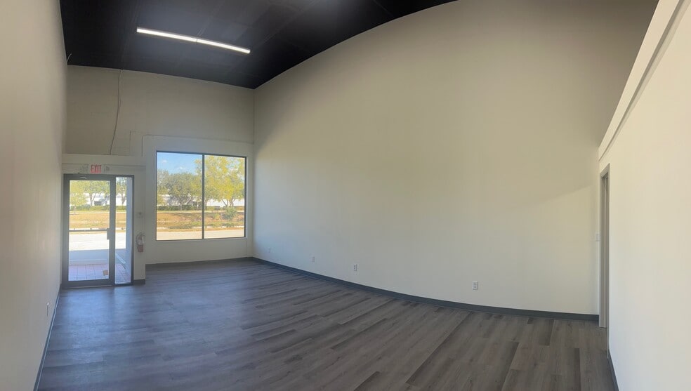 More Photos Of 3132 Fortune Way, Wellington Warehouse For Lease