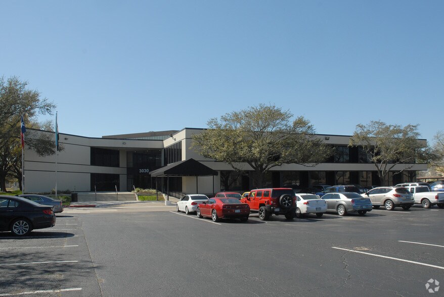 More Photos Of 3030 S Gessner Rd, Houston Medical For Lease