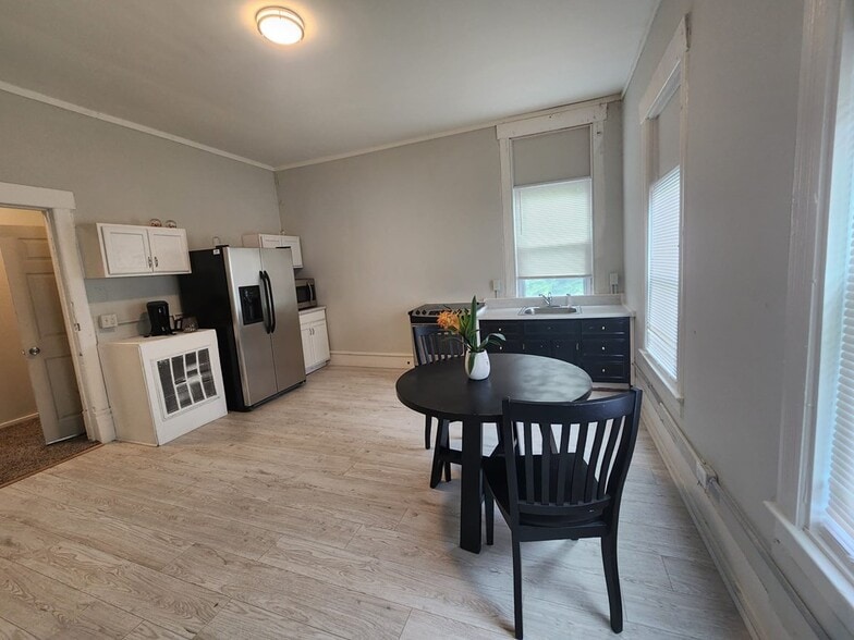 More Photos Of 215 Grace St, Greenwood Apartments For Sale