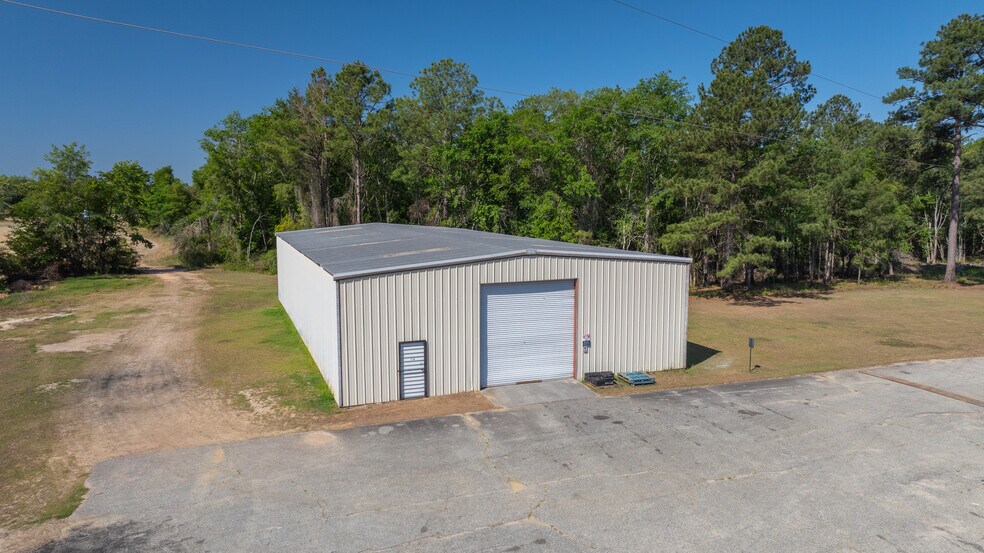 More Photos Of 2476 GA-76 Hwy, Adel Warehouse For Sale