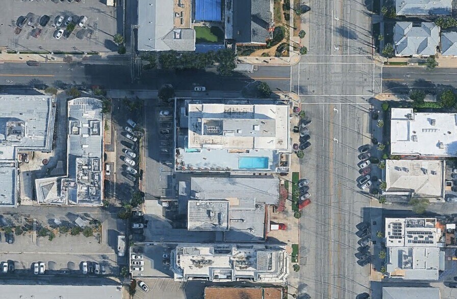 More Photos Of 1155 N Brand Blvd, Glendale Apartments For Lease
