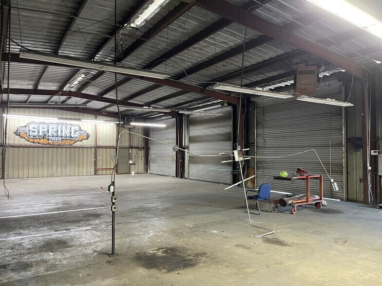 More Photos Of 971 F St, West Sacramento Service For Lease