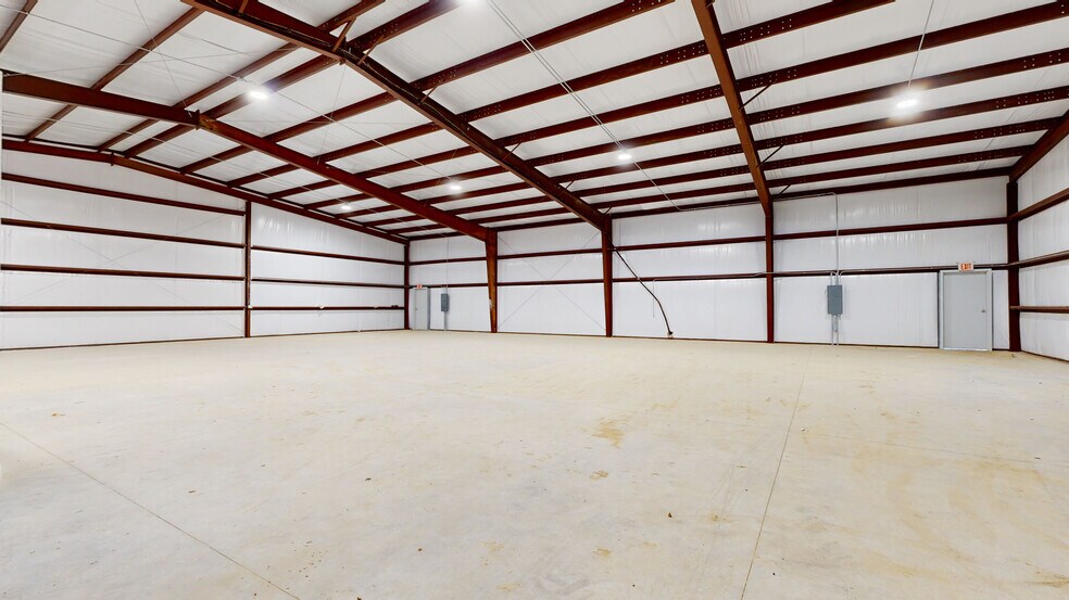 More Photos Of 17540 Matany Rd, Justin Distribution For Sale