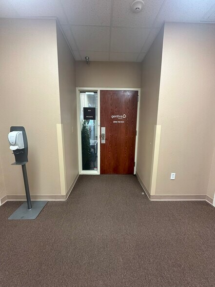 More Photos Of 7202 Slide Rd, Lubbock Medical For Sale