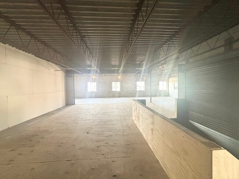 More Photos Of 11 Marlboro St, Malden Warehouse For Lease