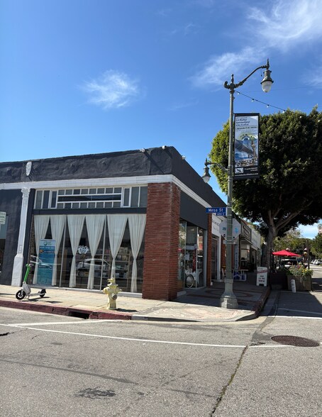 Primary Photo Of 403-411 W 6th St, San Pedro Storefront Retail Office For Lease