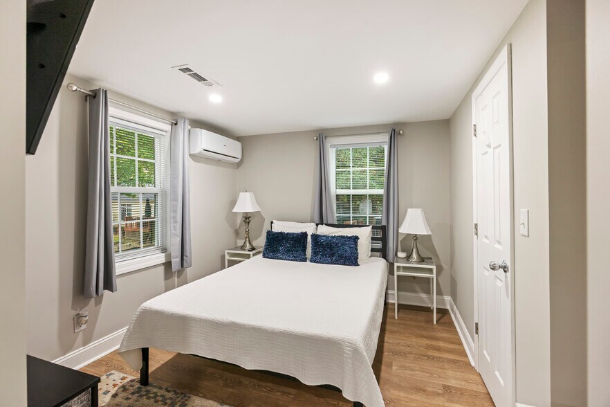 More Photos Of 2647 Bonds Ave, North Charleston Apartments For Sale