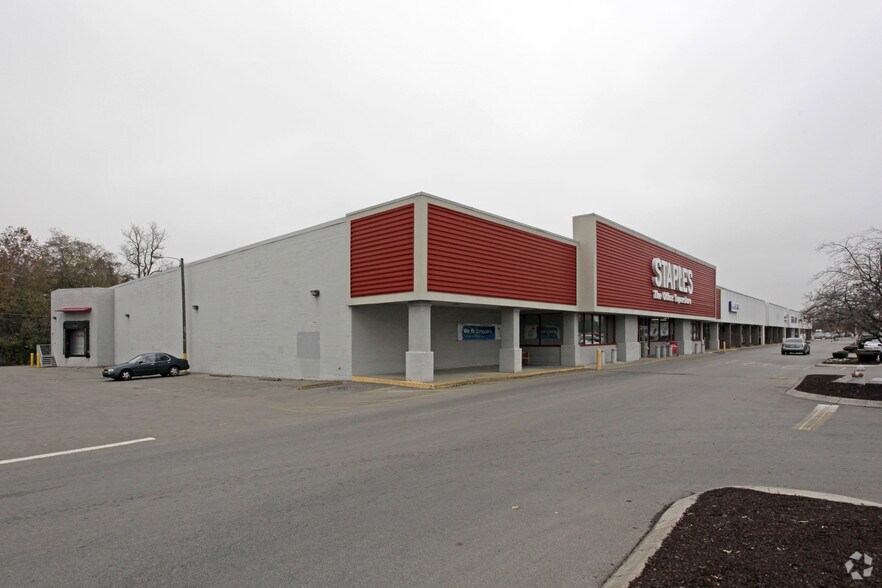 More Photos Of 7615 Highway 70 S, Nashville Unknown For Lease
