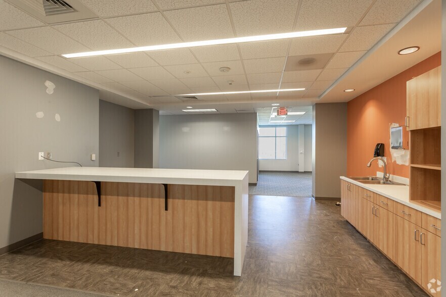 More Photos Of 225 Ray Ave, Fayetteville Loft Creative Space For Lease
