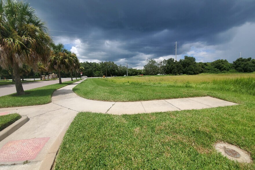 More Photos Of 15400 W Colonial Dr, Winter Garden Land For Sale