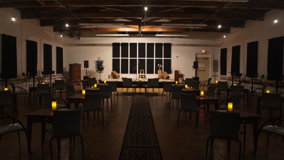 More Photos Of 156 River Rd, Willington Showroom For Sale