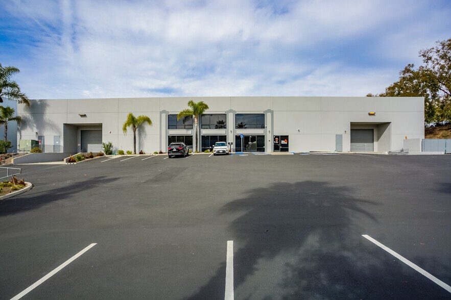 More Photos Of 2675 Vista Pacific Dr, Oceanside Warehouse For Lease
