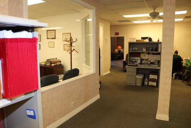 More Photos Of 844 E Sahara Ave, Las Vegas Loft Creative Space For Lease